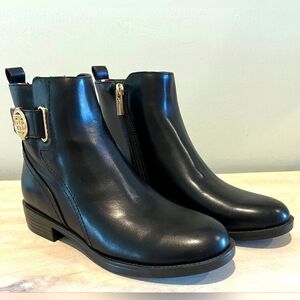 Tommy Hilfiger Rezin 2 Black Boots in Size 7 New Without Box